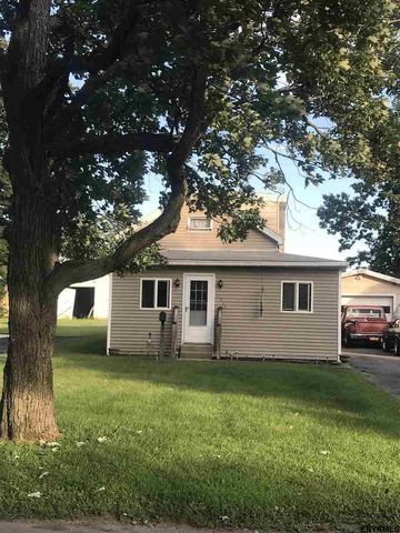 2936 Myrtle Ave, Schenectady, NY 12306-2211