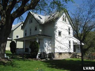 2377 Old River Rd, Easton, PA 18040-7310
