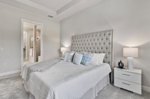 2754 Aviamar Cir, Naples FL 34114-0097 exterior