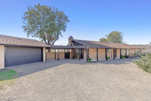 28614 Alta Vista Dr, Winters, CA 95694-9011