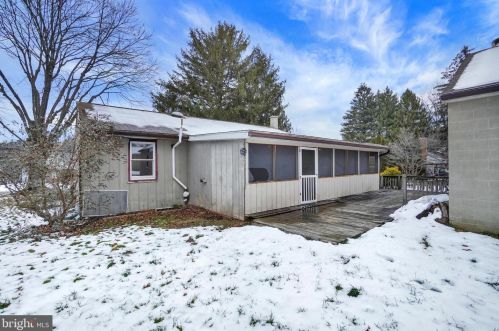 801 Grantham Rd, Grantham PA  17027-6600 exterior