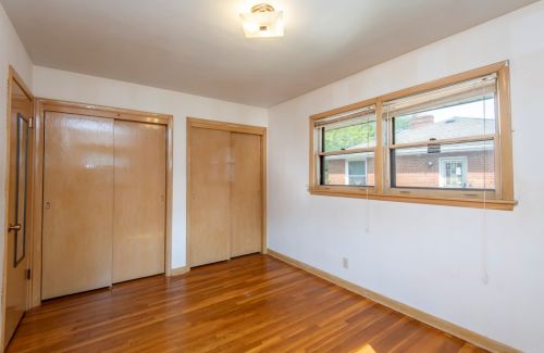 4124 89, Milwaukee WI 53228-2210 exterior