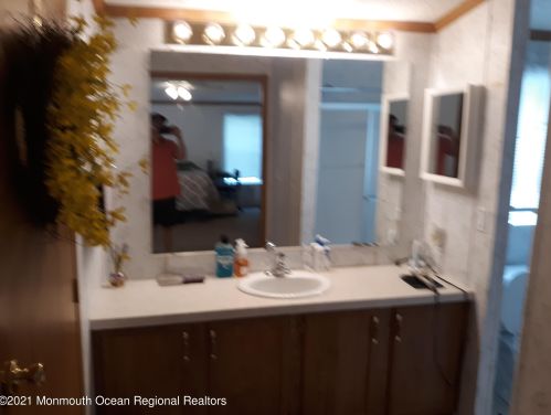 42 Village Rd, Morganville NJ  exterior