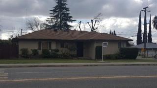 4460 Clinton Ave, Fresno, CA 93703-2657