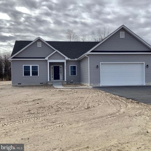 7471 Broad Creek Cir, Seaford DE  19973-4215 exterior