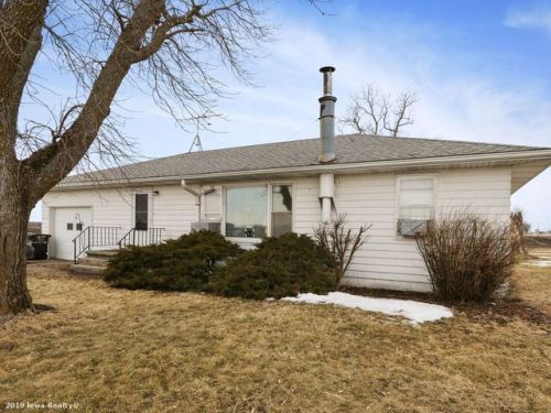 57441 135th Ave, Lucas, IA 50151-8480