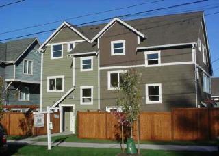 1702 24th Ave, Seattle WA  98144-4624 exterior