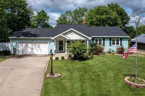 893 Buhl Farm Dr, Hermitage, PA 16148-2507