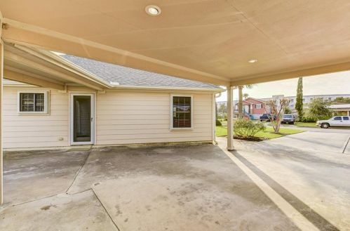 1310 Byu Shr Dr, Galveston TX 77551-4300 exterior