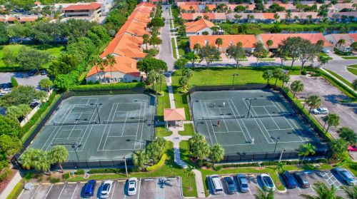 6169 Lake Hibiscus Dr, Delray Beach FL  33484-4620 exterior