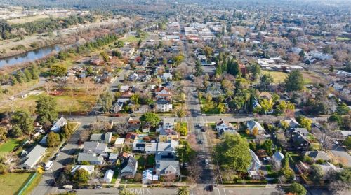 1126 Montgomery St, Oroville CA  95965-4725 exterior