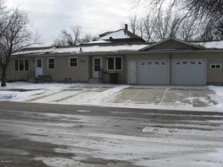 701 Walnut Ave, Olivia MN  56277-1046 exterior