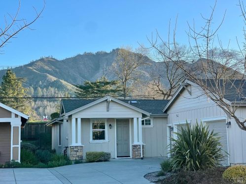 9313 Oak Trail Cir, Santa Rosa, CA 95409-6171