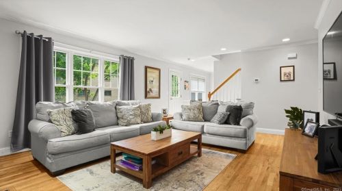 8 Cedar Crest Pl, Norwalk CT  06854-1402 exterior