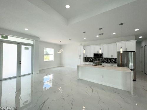 1020 Rush Ave, Lehigh Acres, FL