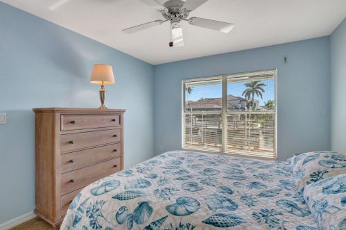 625 Dorando Ct, Marco Island FL  34145-1911 exterior