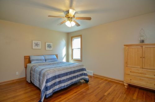 1663 Mason Way, Green Bay WI  54302-2721 exterior