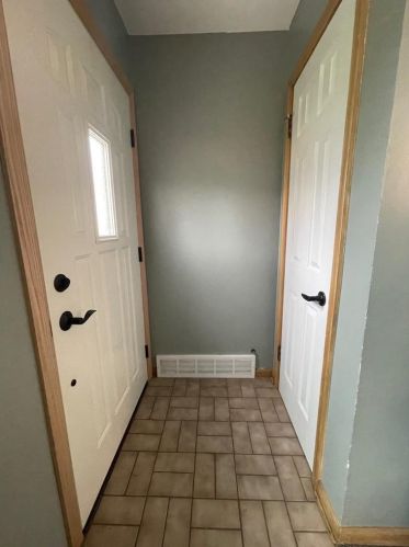 712 Columbia Ave, Green Bay, WI 54303-3931