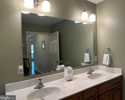 6319 Page Valley Rd, Richmond National Battlefiel VA  22835-7612 exterior