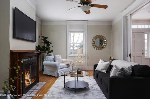 38 Mount Ave, Atlantic Highlands NJ  07716-1236 exterior