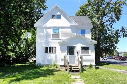 4 Masse Pl, Batavia, NY 14020-3220