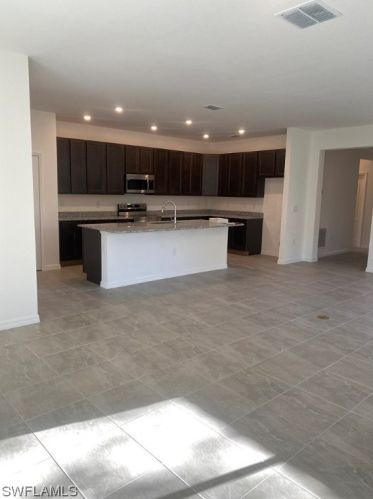 1613 5th Ave, Lehigh Acres, FL