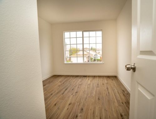 1324 Red Teal Dr, Newman CA  95360-1715 exterior