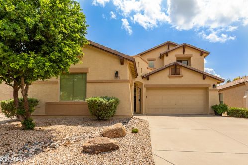 3025 Winged Foot Dr, Chandler, AZ 85249-9136