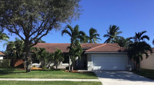 137 Lee Rd, Delray Beach, FL 33445-3290