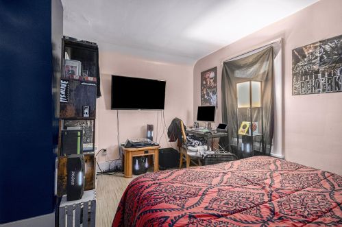 544 8 St, Mishawaka IN 46544-4841 exterior