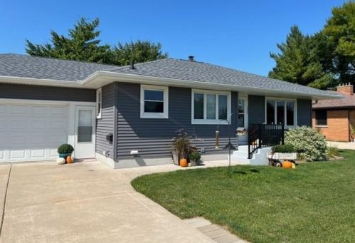 322 Beaver Dam St, Waupun, WI 53963-1840