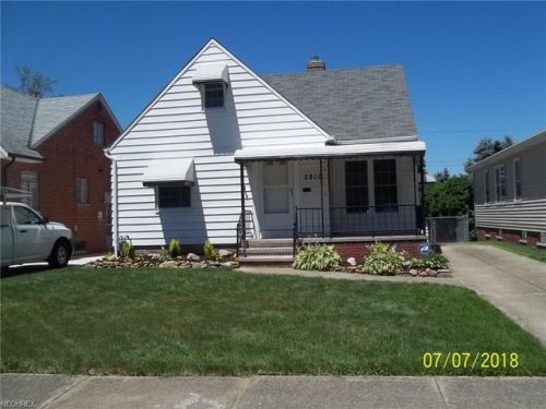 2810 Torrington Ave, Cleveland OH  44134-2212 exterior