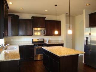 703 169th St, Lynnwood WA  98037-3337 exterior