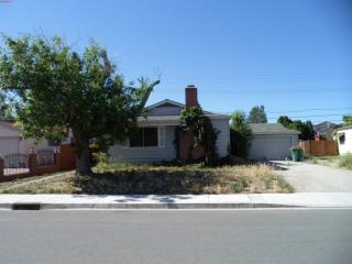 1425 Oxford Ave, Sparks, NV 89431-3045