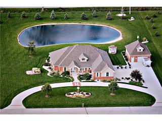 9350 Roberts Ave, Perrysburg, OH 43551-9482