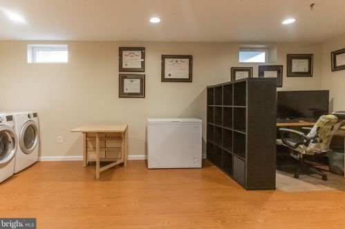 202 Tall Trees Cir, Downingtown, PA 19335-5372