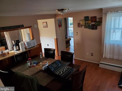 705 Woodland St, Trenton, NJ 08610-6153
