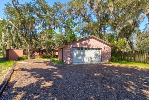 5655 Palm Ave, Daytona Beach FL 32117-3344 exterior