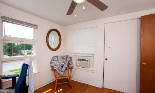 252 Redwood St, Hummelstown PA  17036-2619 exterior