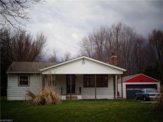 2122 Bridger Rd, Akron, OH 44312-4820