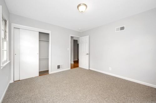 16 Bonwit Rd, Rye Brook NY  10573-1936 exterior