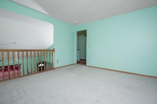 1167 Barlowe Run Dr, Blacklick OH  43004-9082 exterior