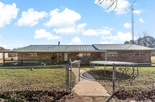 6792 Us Highway 271, Powderly, TX 75473-4105