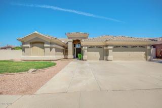 748 Johnson Dr, Gilbert, AZ 85233-8228