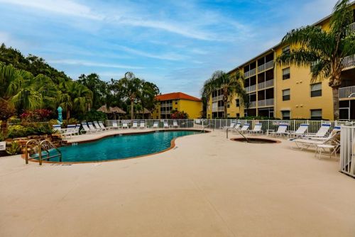 9185 Celeste Dr, Naples FL  34113-3091 exterior