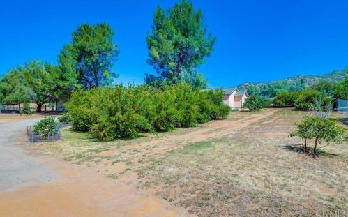 9998 Dunbar Ln, El Cajon CA 92021-2631 exterior