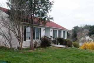 22 Hillcrest Dr, Ruckersville, VA 22968-9573