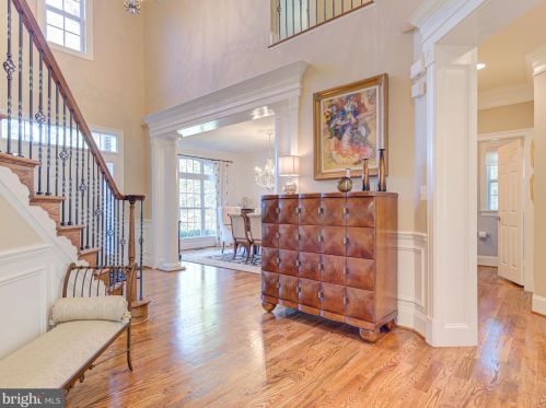 20500 Stone Fox Ct, Leesburg VA 20175-7223 exterior