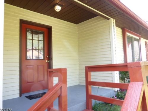 40 Livingston Ave, Dover NJ  07801-5412 exterior