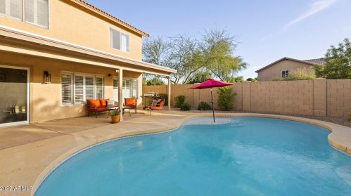 1344 Riata St, Gilbert AZ 85234-4642 exterior